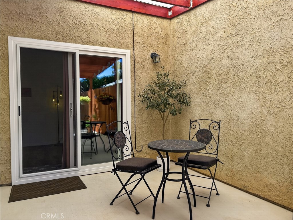 1738 Kings, Paso Robles, CA 93446