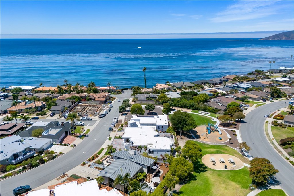 140 Florin St, Pismo Beach, CA 93449