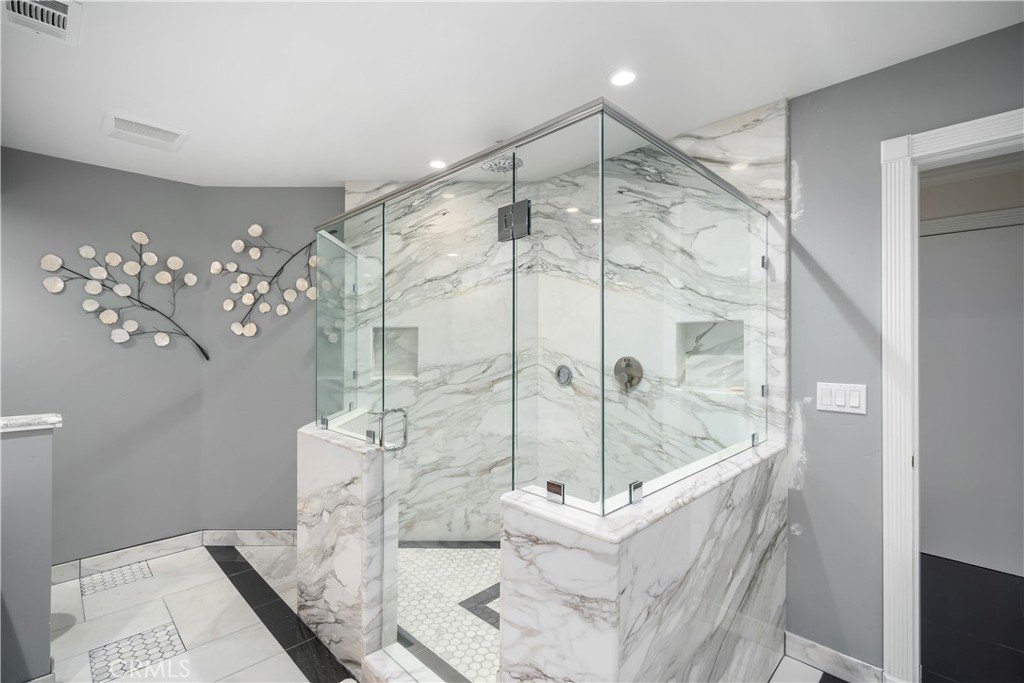 140 Florin St, Pismo Beach, CA 93449