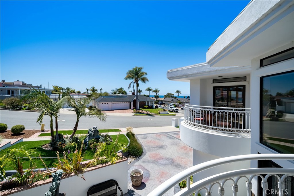 140 Florin St, Pismo Beach, CA 93449
