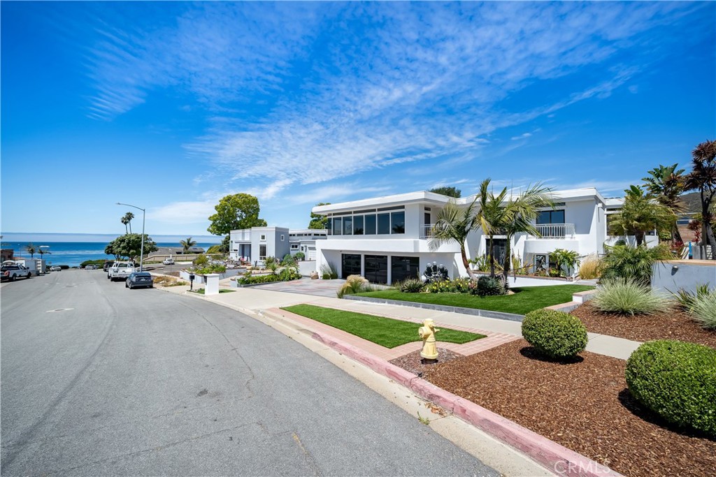 140 Florin St, Pismo Beach, CA 93449