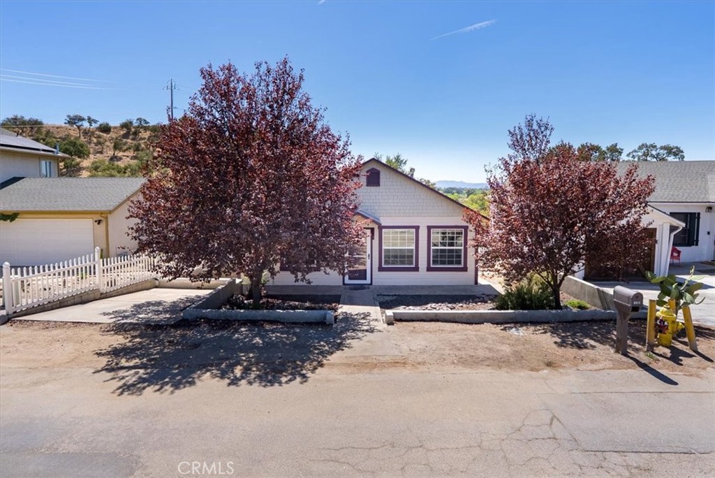 125 Capitol Hill, Paso Robles, CA 93446