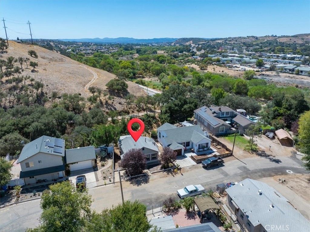 125 Capitol Hill, Paso Robles, CA 93446