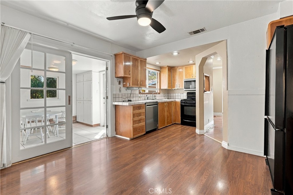345 21st, Paso Robles, CA 93446