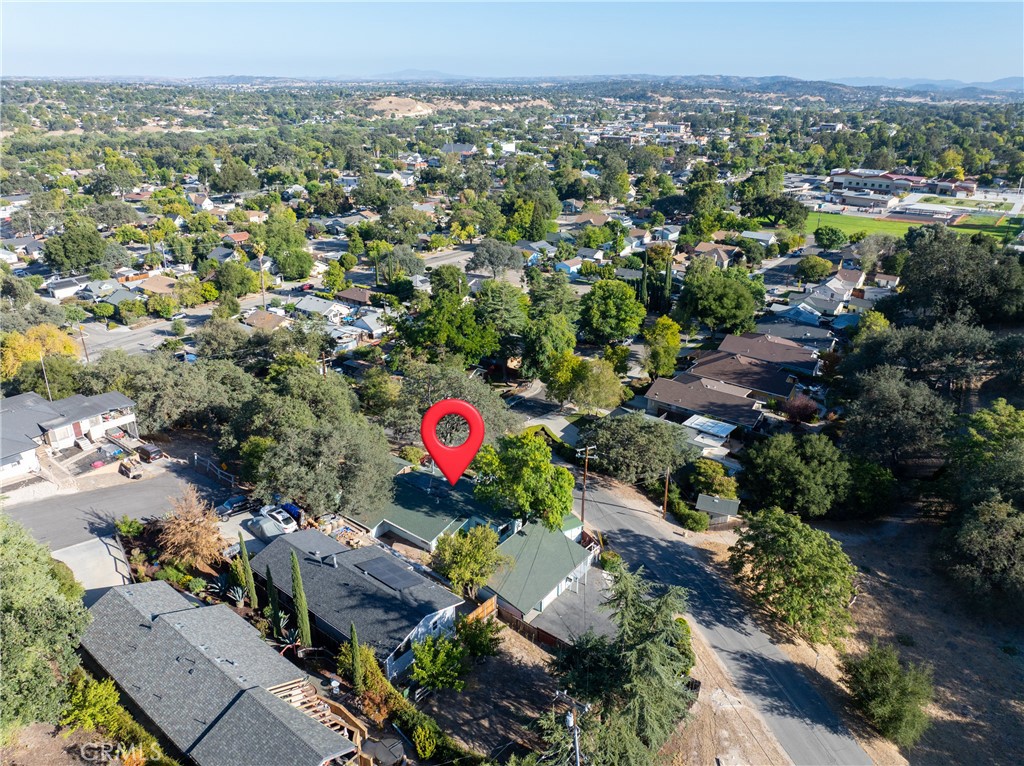 345 21st, Paso Robles, CA 93446