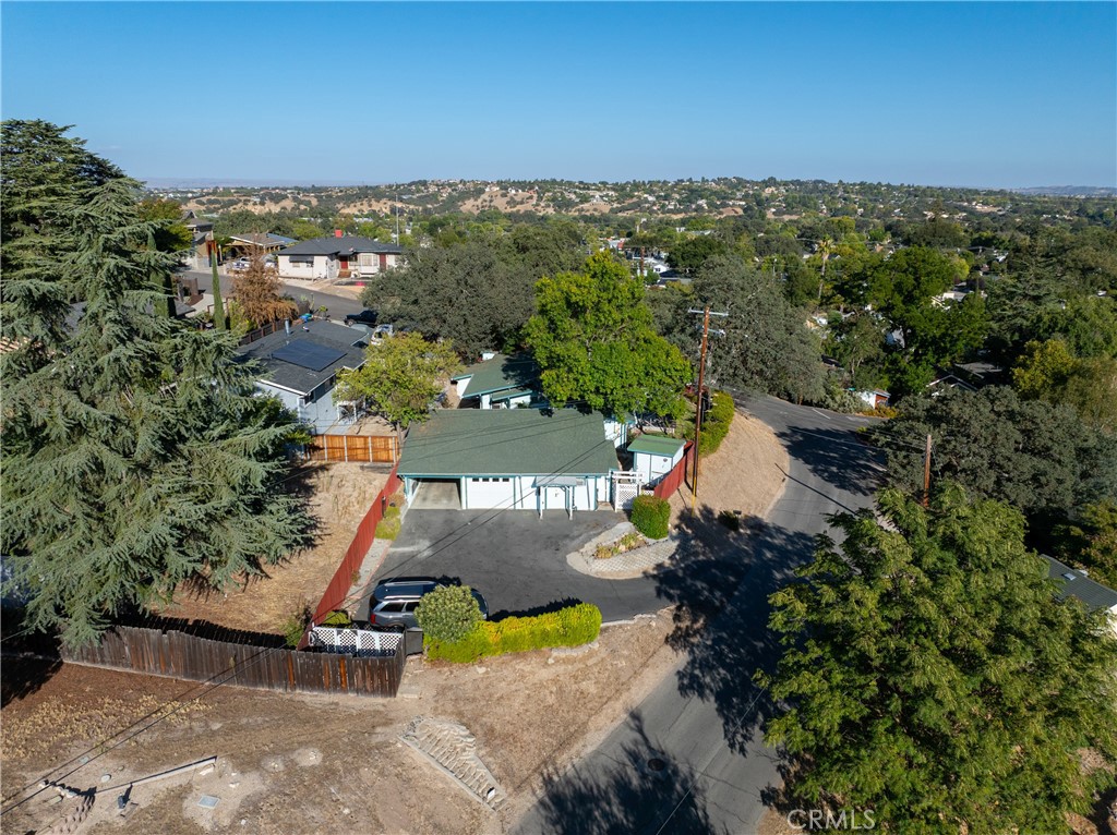 345 21st, Paso Robles, CA 93446