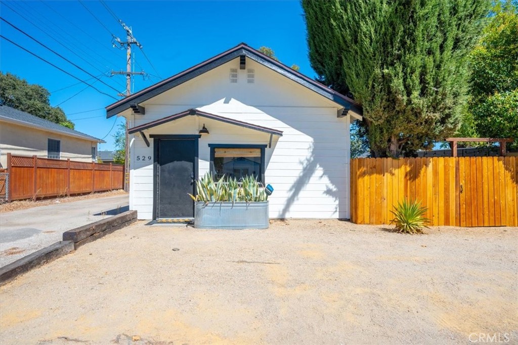 503 Oak, Paso Robles, CA 93446