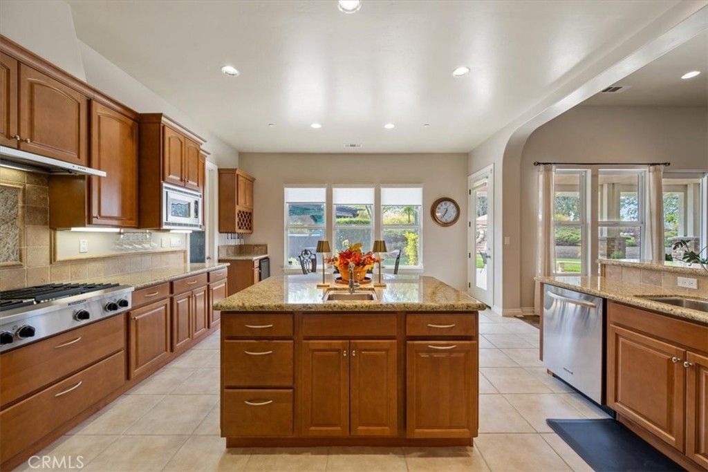 9350 Via Cielo, Atascadero, CA 93422