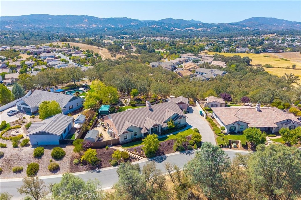 9350 Via Cielo, Atascadero, CA 93422