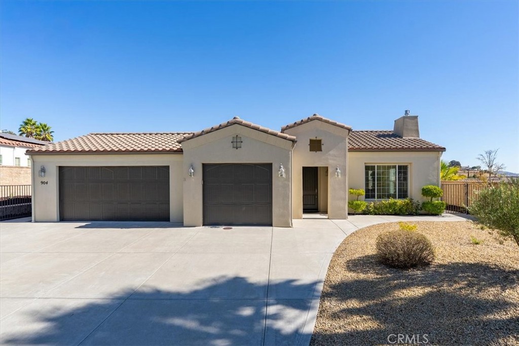 904 Salida Del Sol, Paso Robles, CA 93446