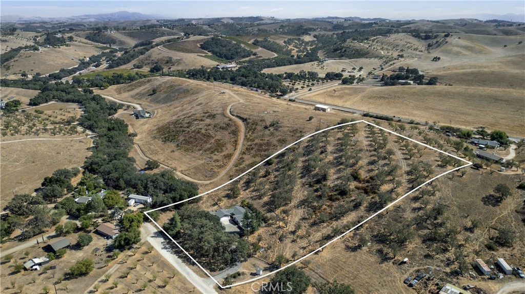 3925 Hillcrest, Templeton, CA 93465