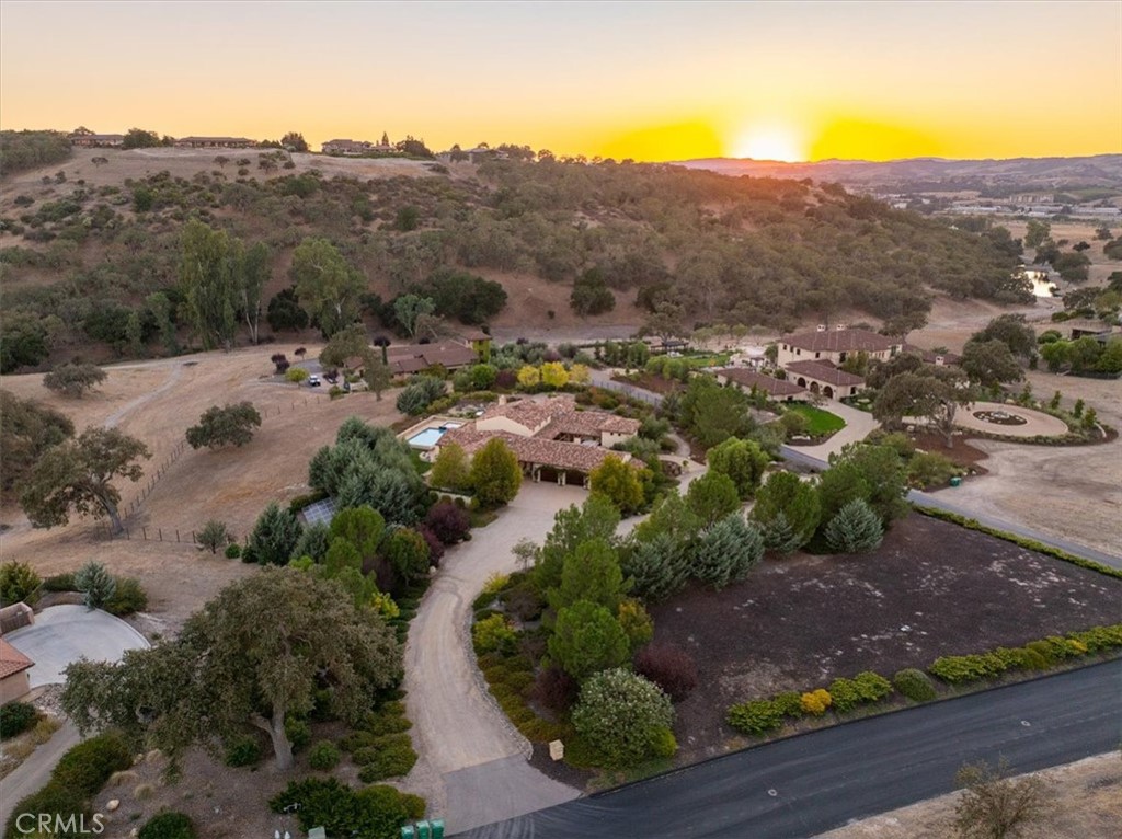 2325 Warm Springs, Templeton, CA 93465