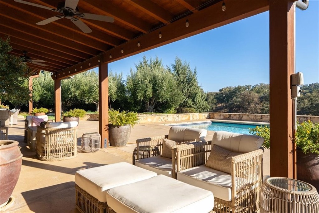 2325 Warm Springs, Templeton, CA 93465