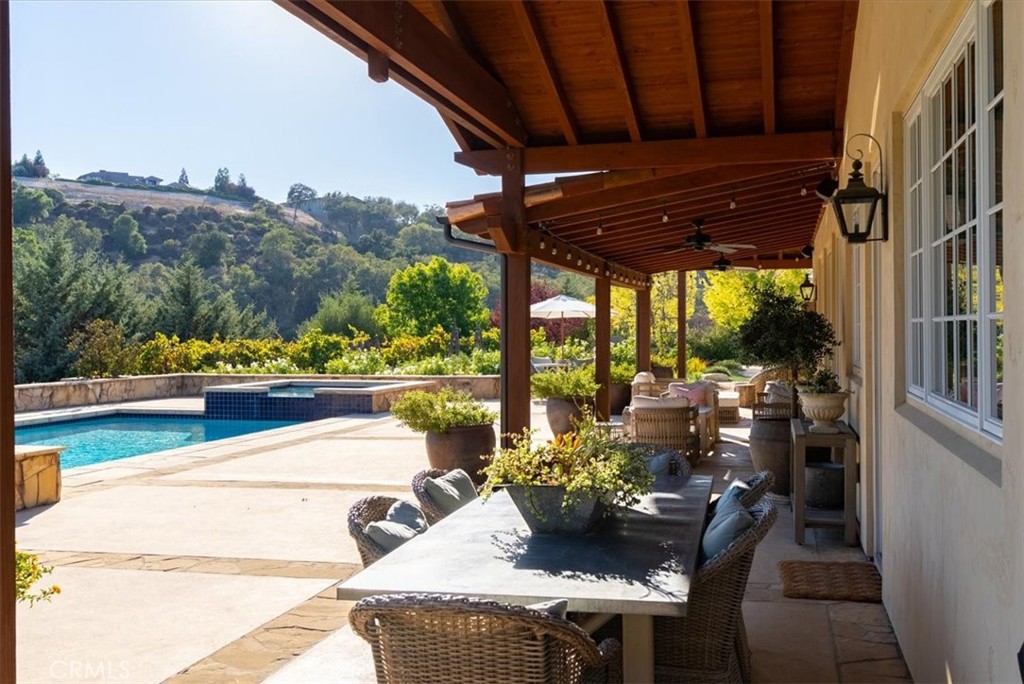 2325 Warm Springs, Templeton, CA 93465