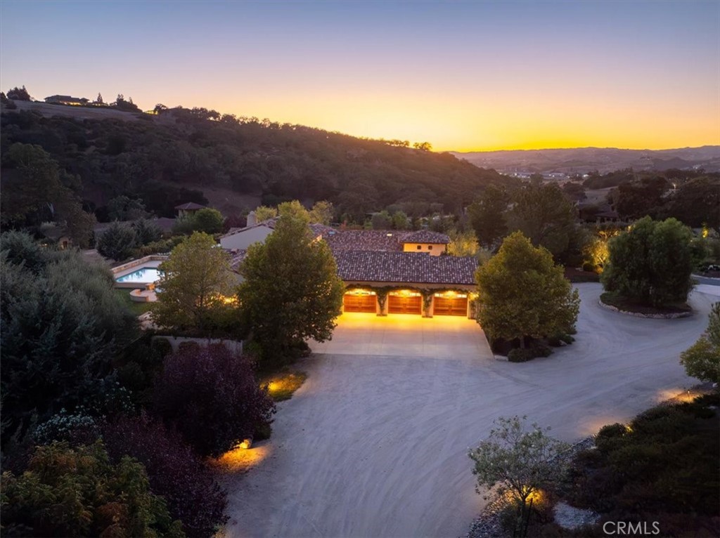 2325 Warm Springs, Templeton, CA 93465