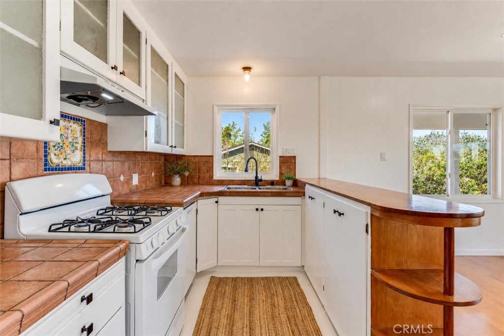 2347 Adams, Cambria, CA 93428
