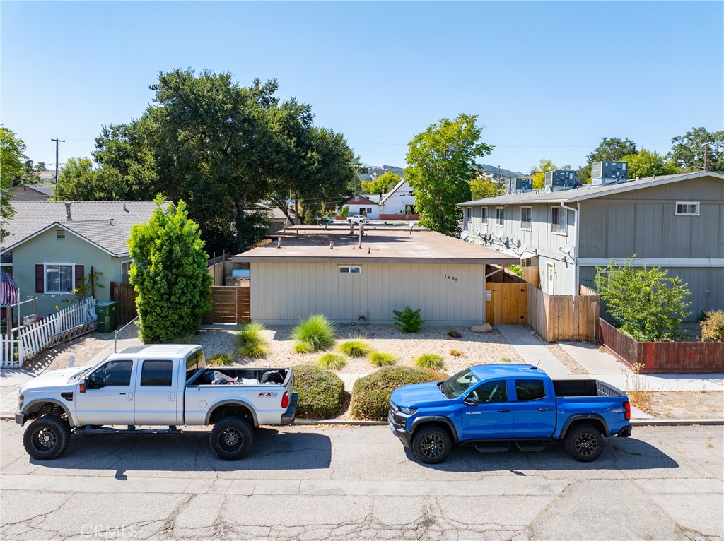 1635 Pine, Paso Robles, CA 93446