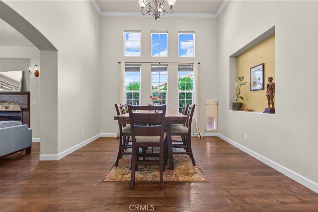 963 Vista Cerro Dr, Paso Robles, CA 93446