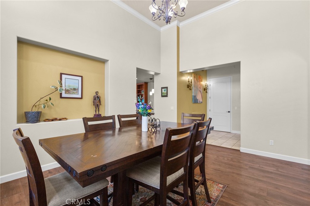 963 Vista Cerro Dr, Paso Robles, CA 93446