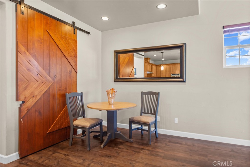 963 Vista Cerro Dr, Paso Robles, CA 93446