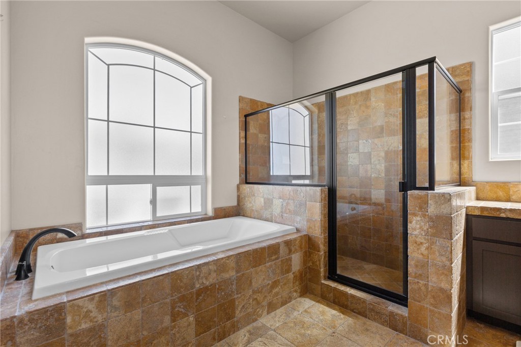 963 Vista Cerro Dr, Paso Robles, CA 93446