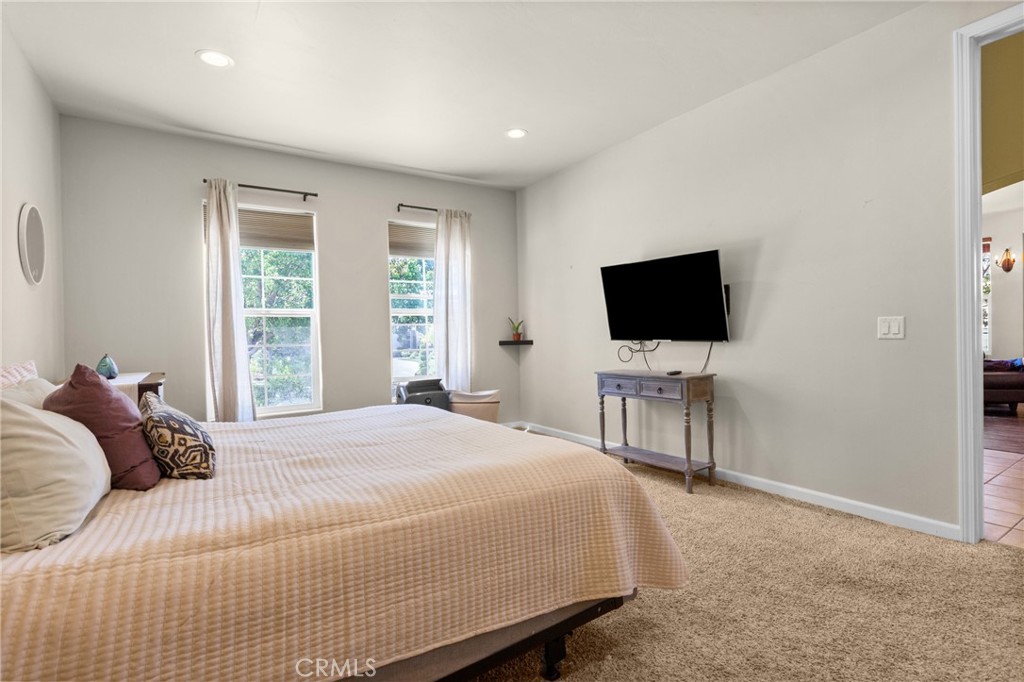 963 Vista Cerro Dr, Paso Robles, CA 93446