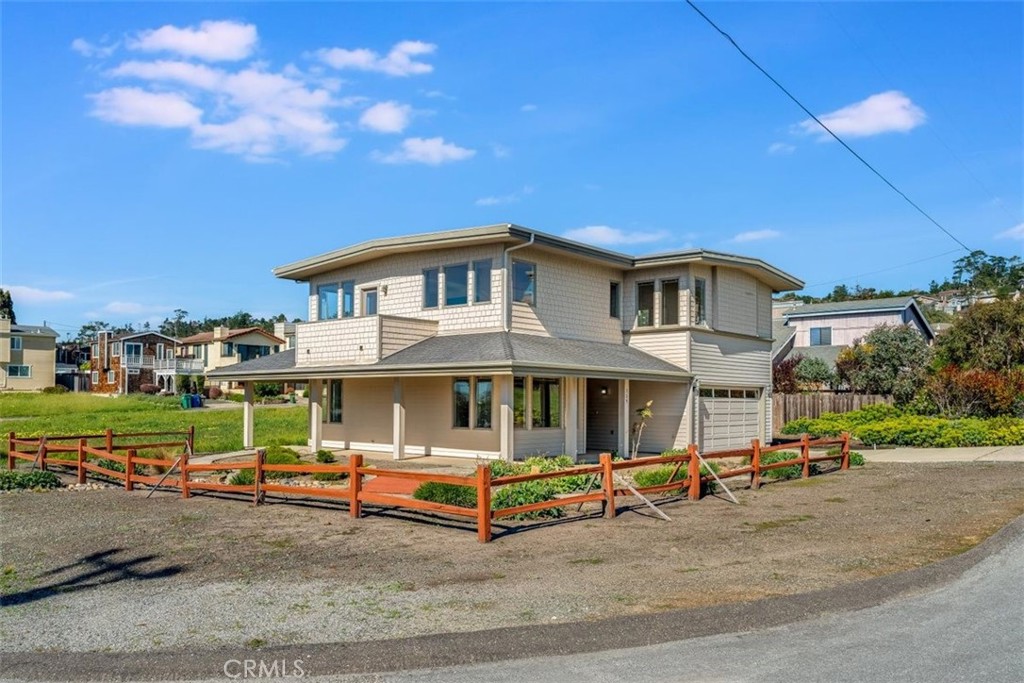 305 Ivar Street, Cambria, CA 93428