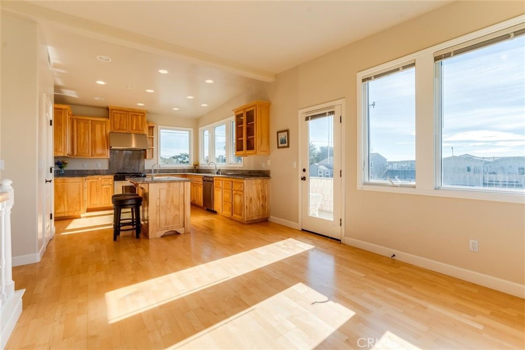 305 Ivar Street, Cambria, CA 93428