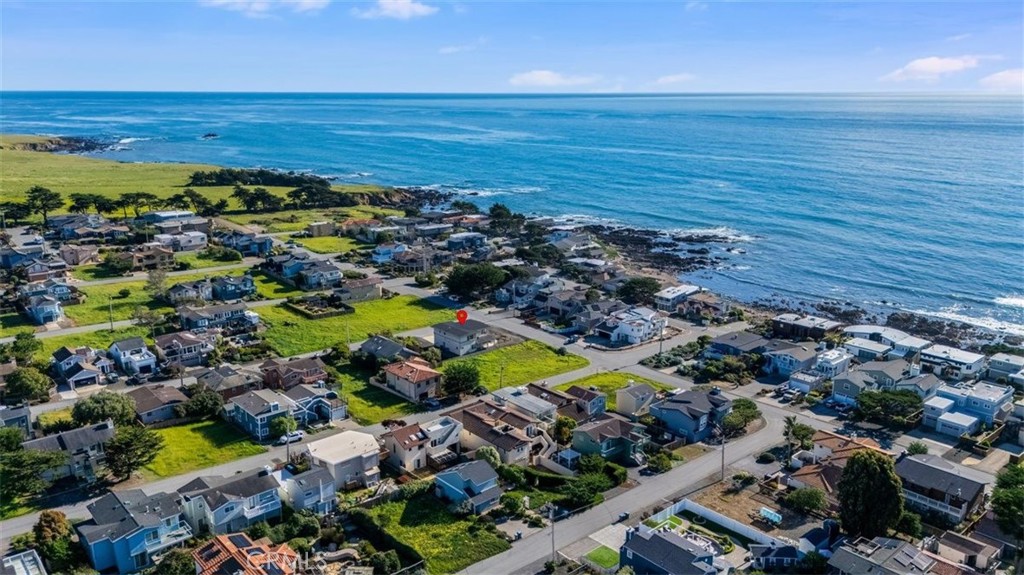 305 Ivar Street, Cambria, CA 93428