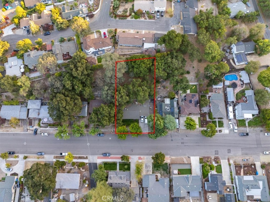 42 12th, Paso Robles, CA 93446