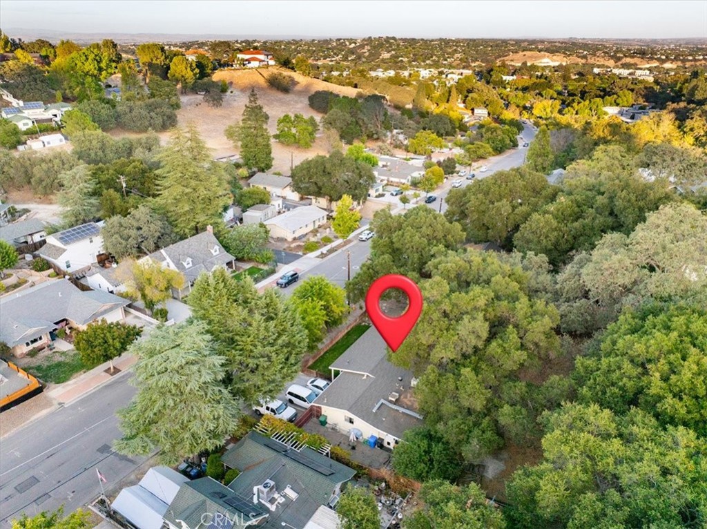 42 12th, Paso Robles, CA 93446