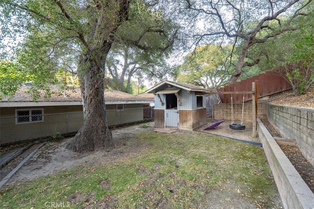 42 12th, Paso Robles, CA 93446