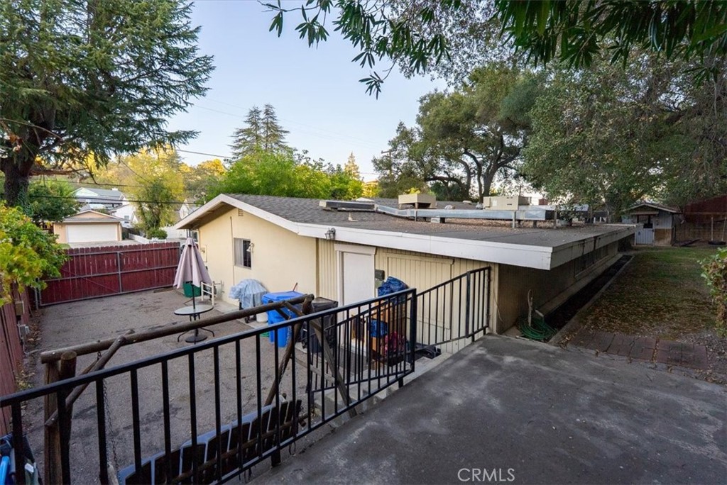 42 12th, Paso Robles, CA 93446