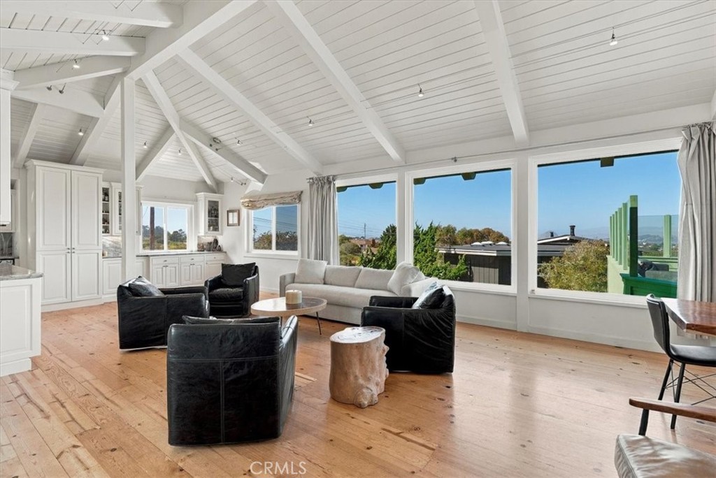 2460 Bayview Heights, Los Osos, CA 93402