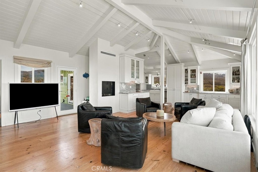 2460 Bayview Heights, Los Osos, CA 93402