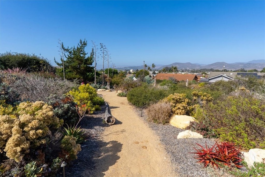 2460 Bayview Heights, Los Osos, CA 93402