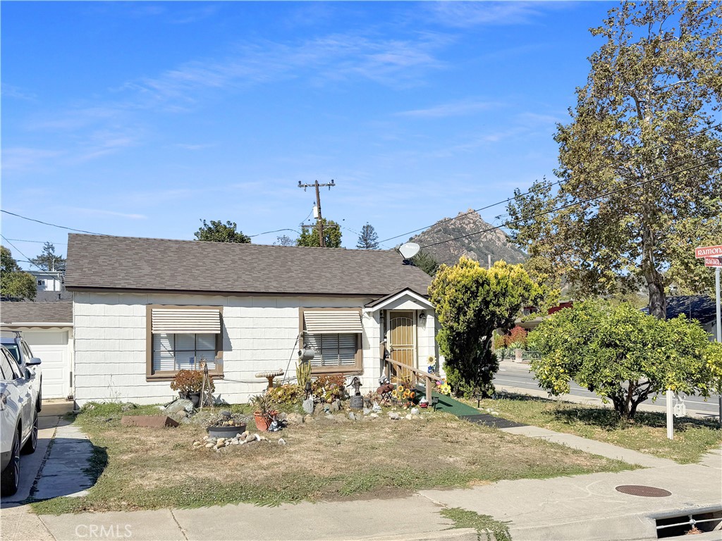 31 Rafael Way, San Luis Obispo, CA 93405