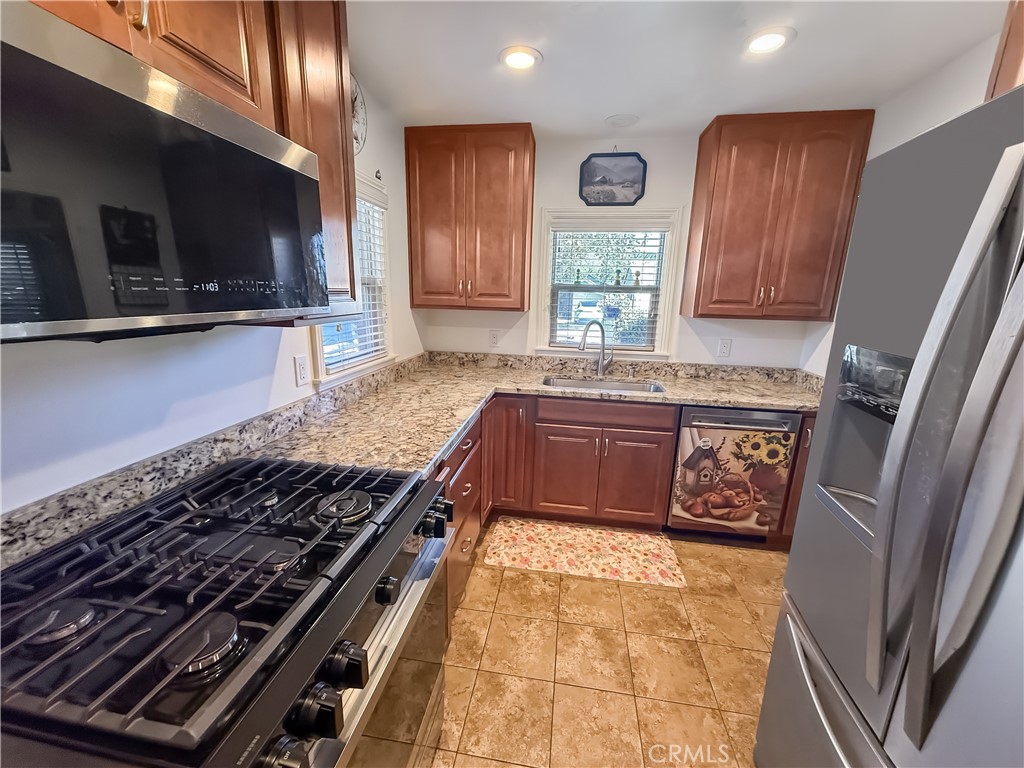 31 Rafael Way, San Luis Obispo, CA 93405