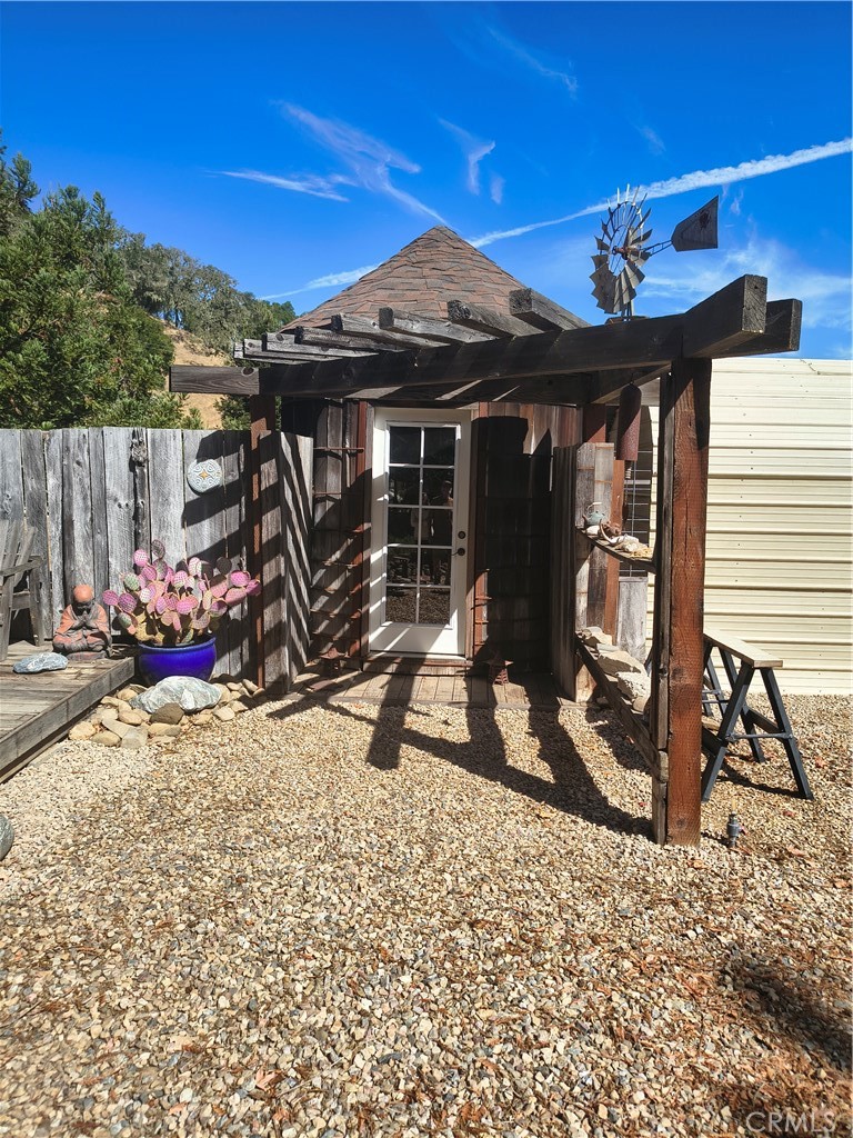 10185 Santa Ana, Atascadero, CA 93422
