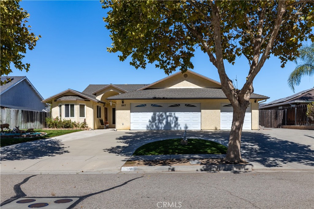 1907 Bella Vista Ct, Paso Robles, CA 93446