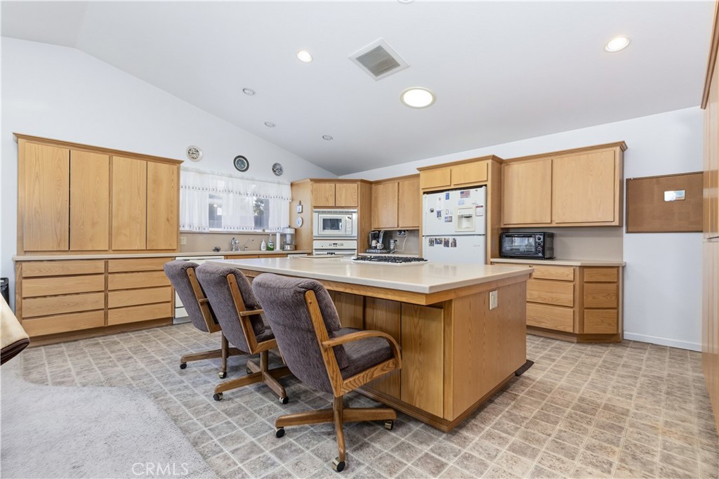 1907 Bella Vista Ct, Paso Robles, CA 93446