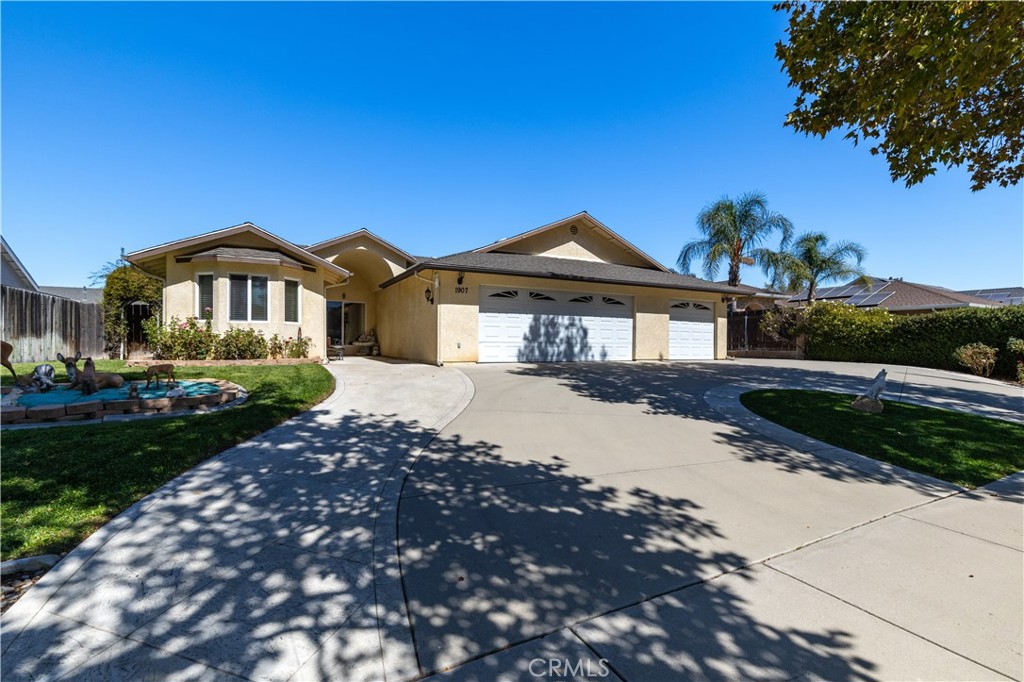 1907 Bella Vista Ct, Paso Robles, CA 93446