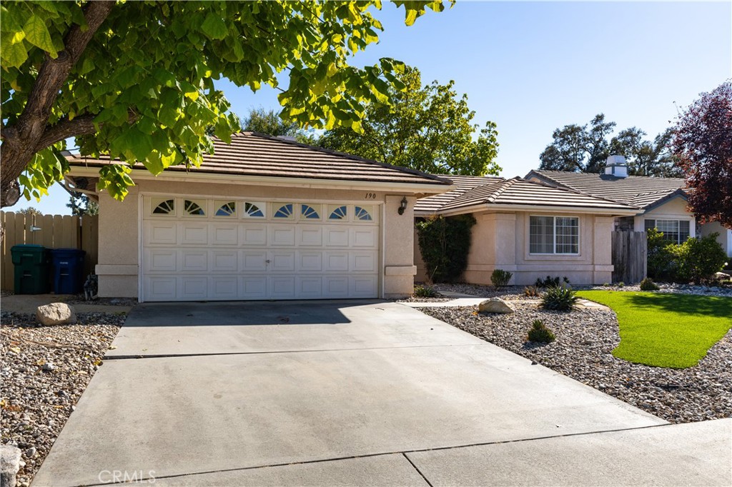 190 Stonebridge Lane, Paso Robles, CA 93446
