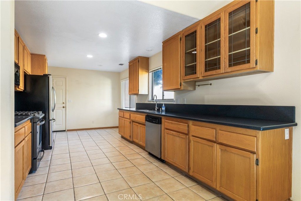 190 Stonebridge Lane, Paso Robles, CA 93446