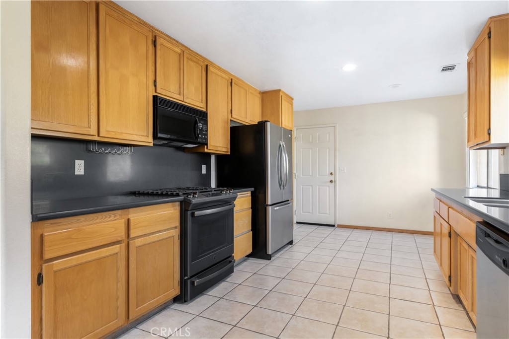 190 Stonebridge Lane, Paso Robles, CA 93446