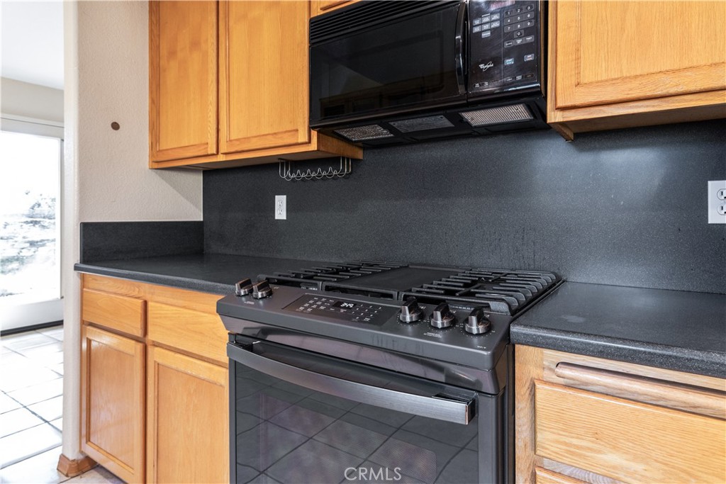 190 Stonebridge Lane, Paso Robles, CA 93446