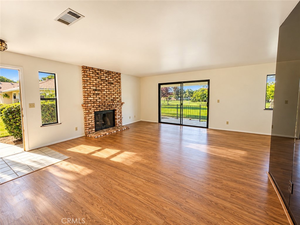 122 Flag, Paso Robles, CA 93446