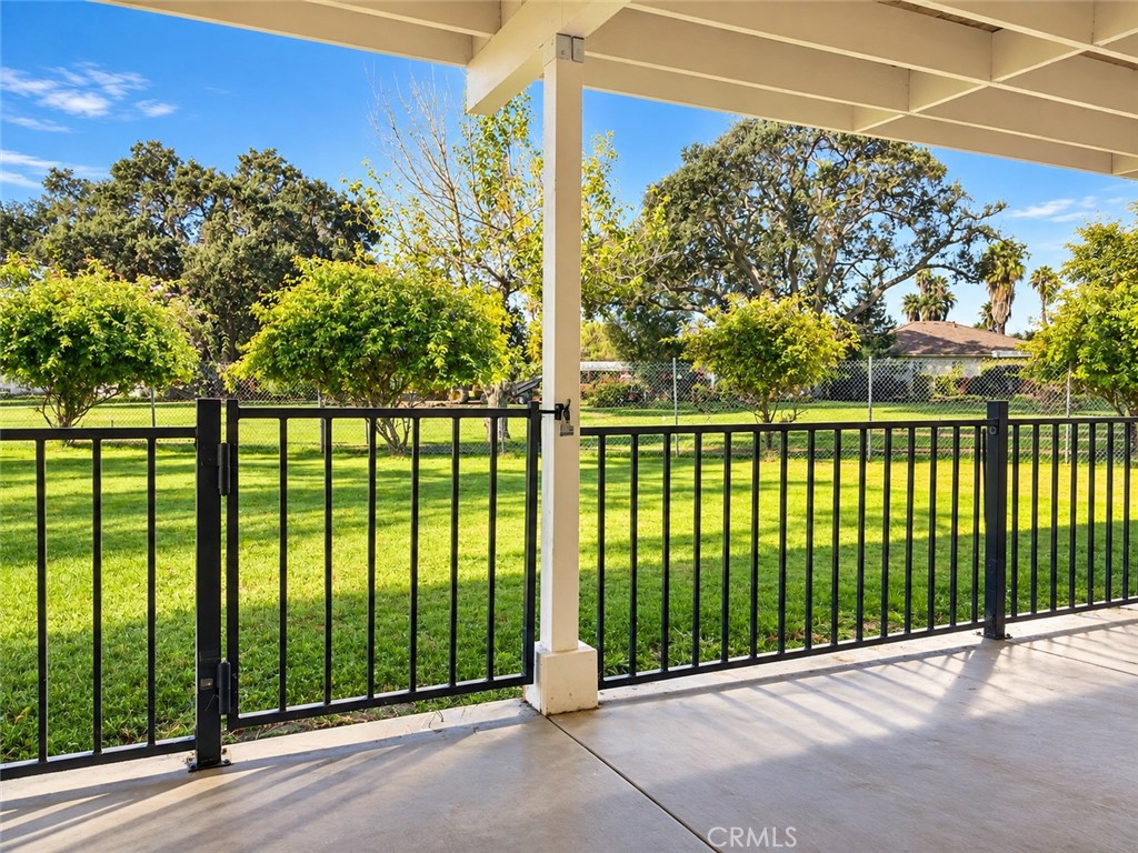 122 Flag, Paso Robles, CA 93446