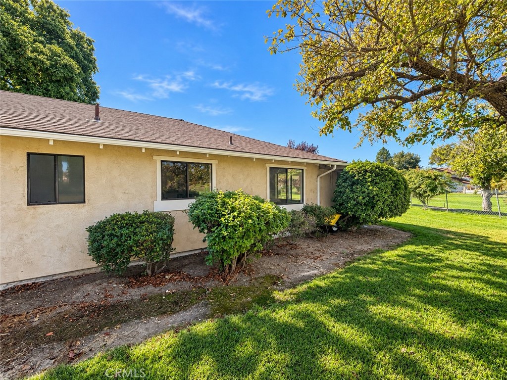122 Flag, Paso Robles, CA 93446