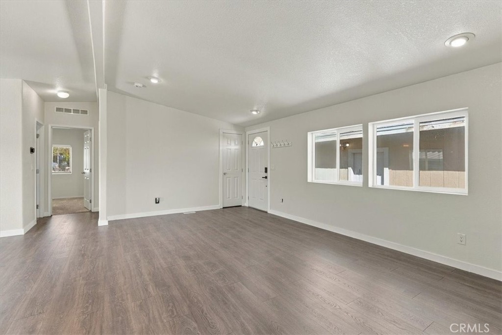 4398 Valley Ln, Paso Robles, CA 93446